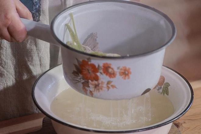 Sorrel Soup with Barley
